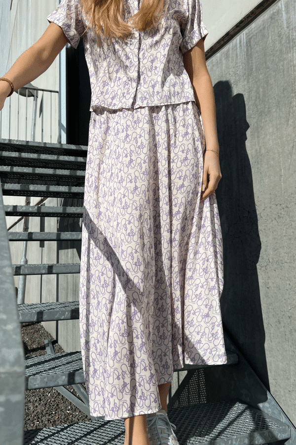 LouIR Skirt - Purple - irréel - Mønstret One Size