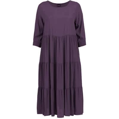 Skøn lang violet "Sussie" kjole fra Gozzip