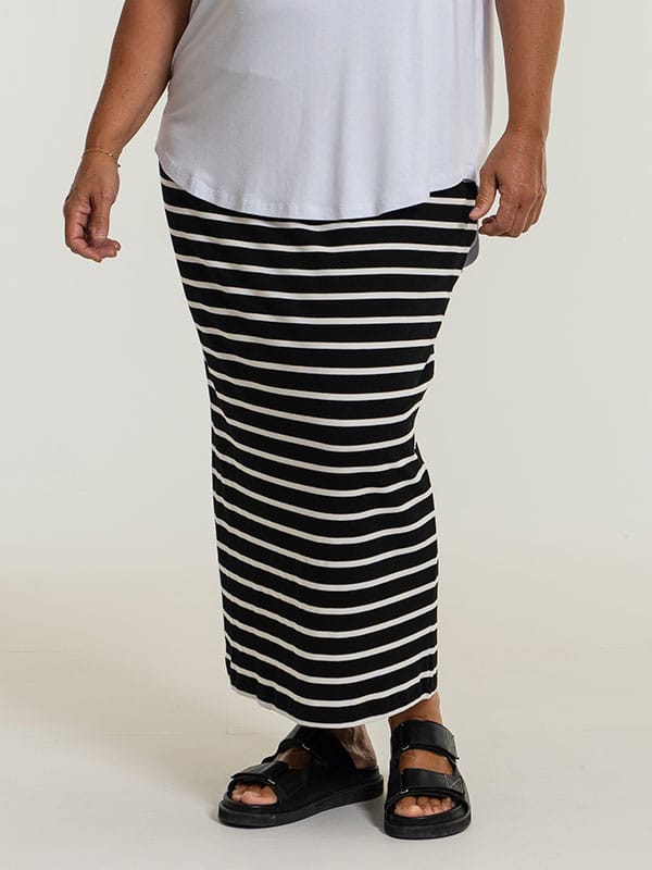 Gozzip PENNIE - Sort jersey nederdel med hvide striber , 54-56 / XL